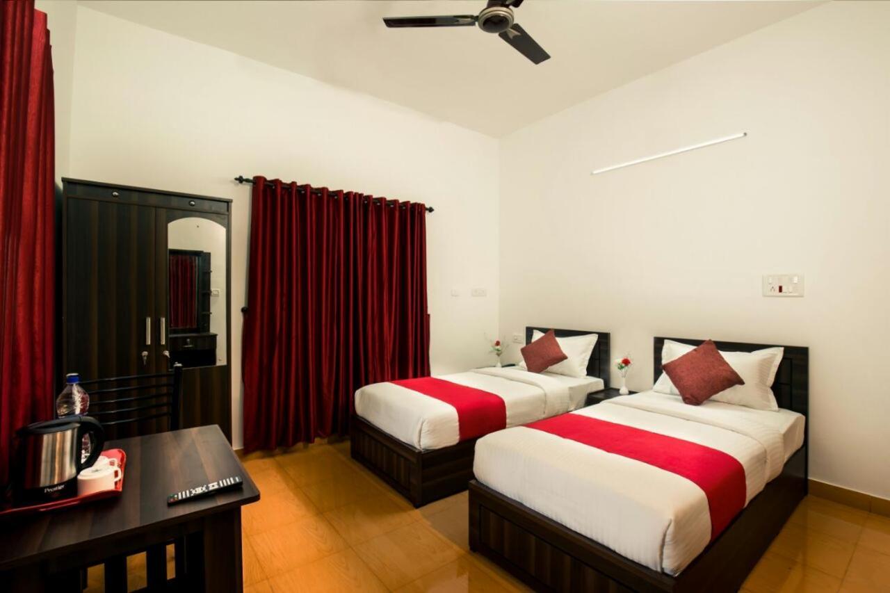 Three Roots Holiday Home Resort 苏丹巴特利 外观 照片
