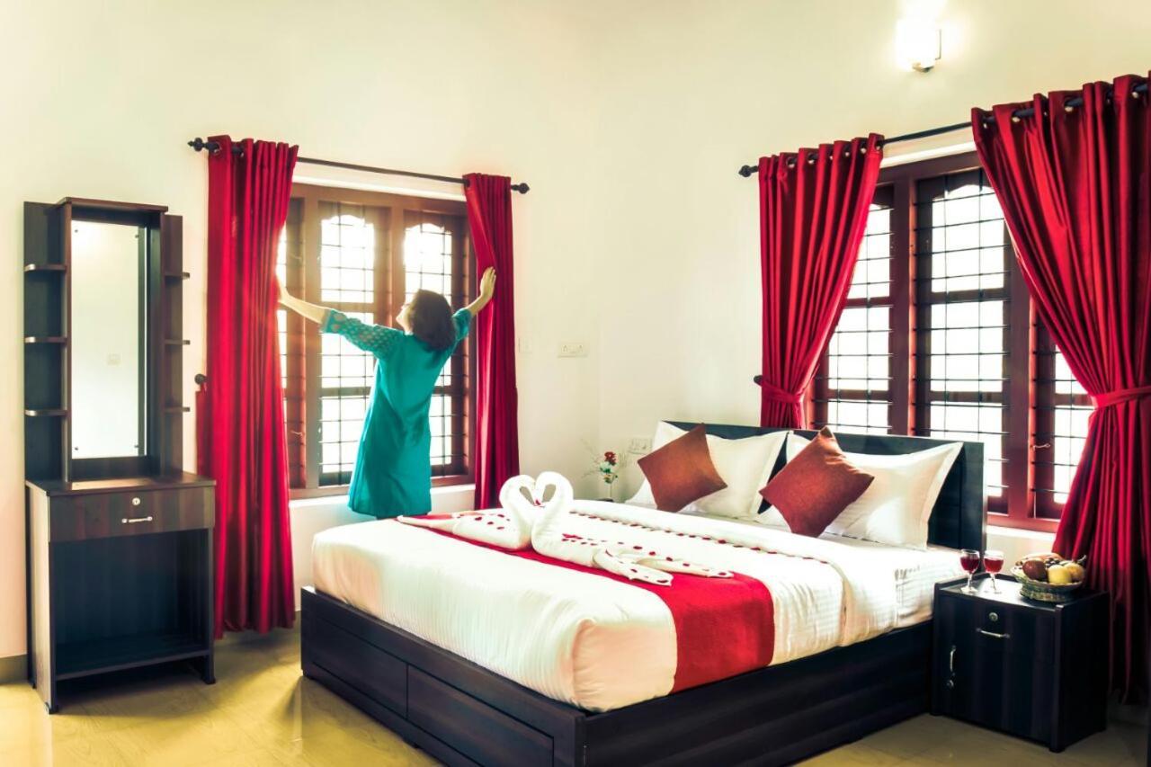 Three Roots Holiday Home Resort 苏丹巴特利 外观 照片
